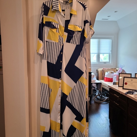 Yellow and black sleeved long dress (NEW) - Picture 1 of 4